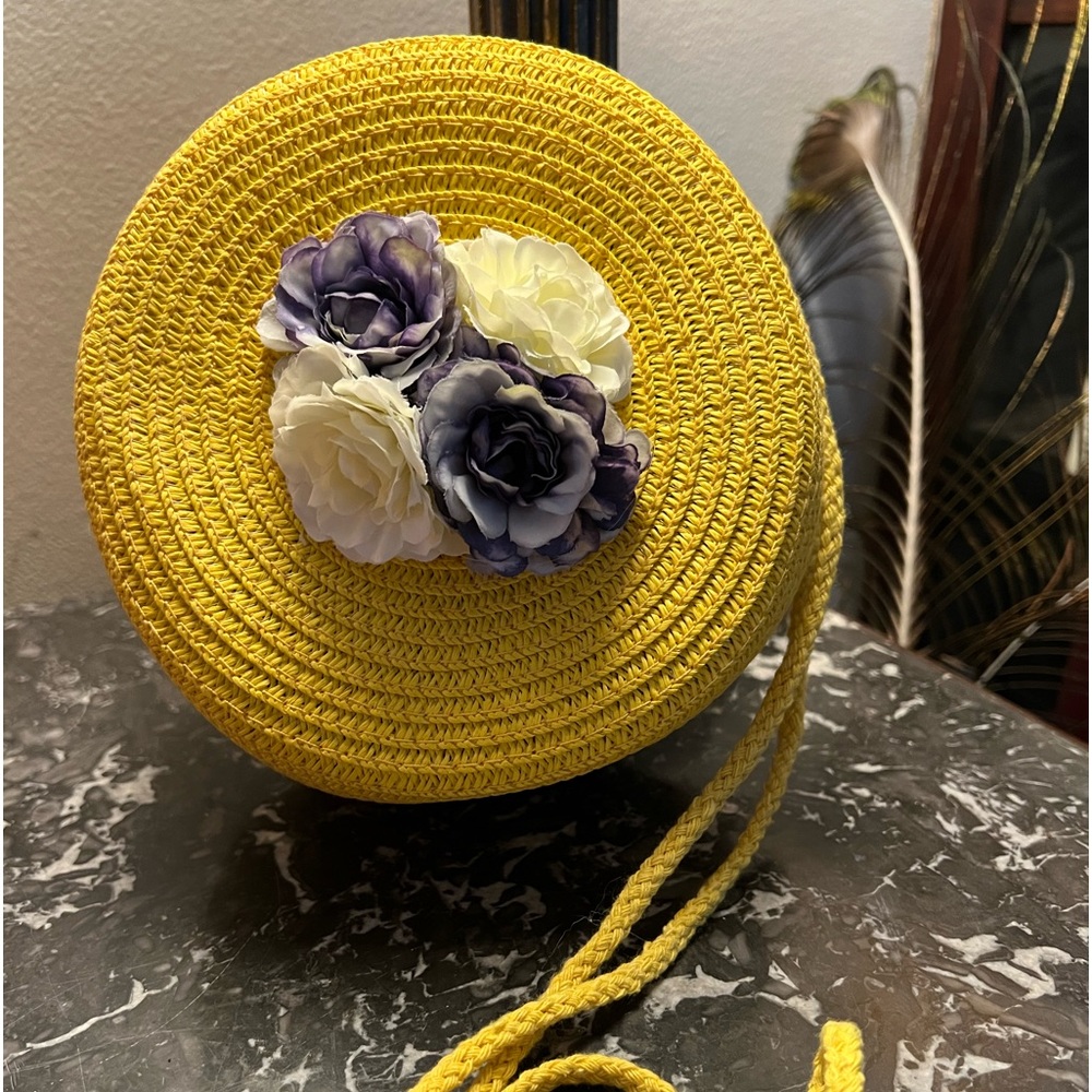 Gorgeous Yellow Handmade Straw Corsage Purse - Raffia Handbag with Flowers